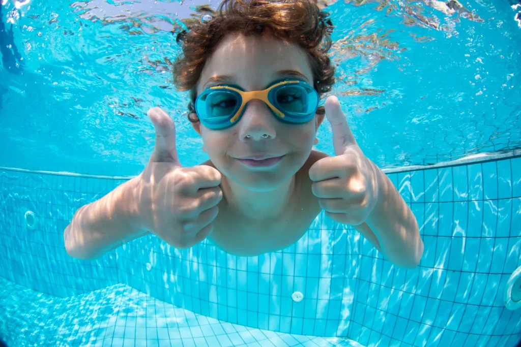 Hampton Pool Junior